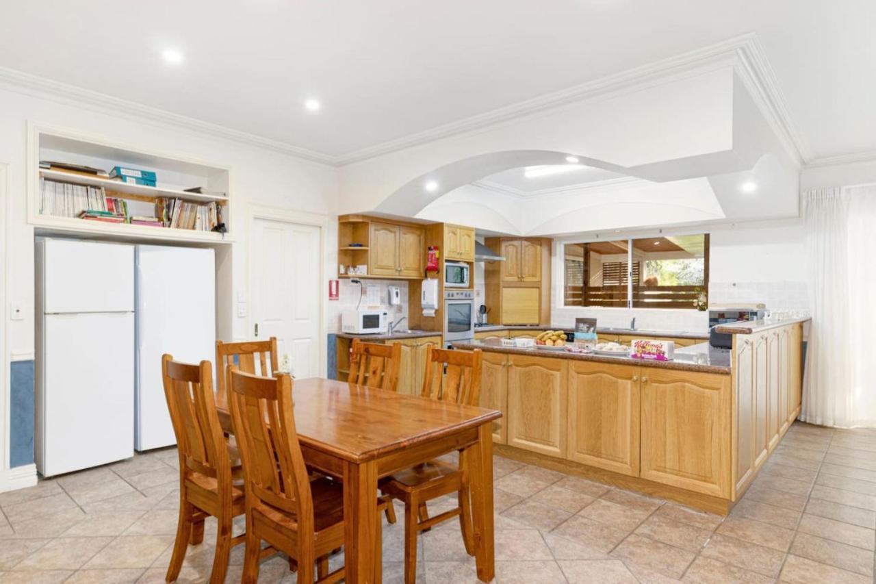 Inn The Tuarts Guest Lodge Wonnerup Εξωτερικό φωτογραφία