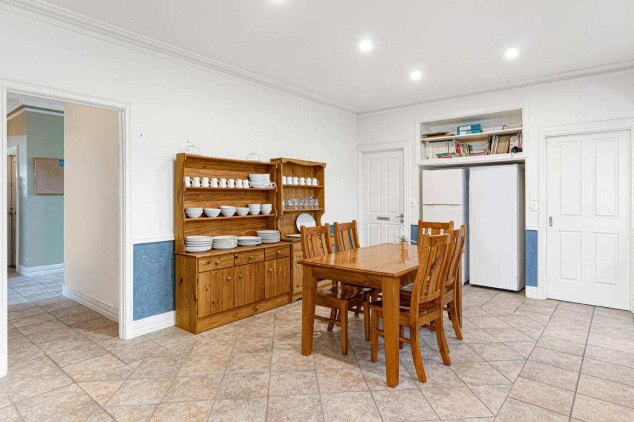 Inn The Tuarts Guest Lodge Wonnerup Εξωτερικό φωτογραφία